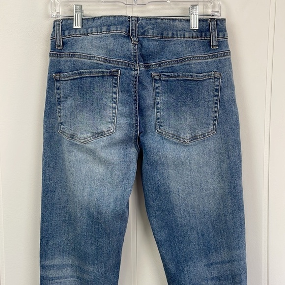 Altar'd  State Distressed Ripped Skinny Jeans Women's Size 27 Light Wash Stretch - Picture 15 of 17